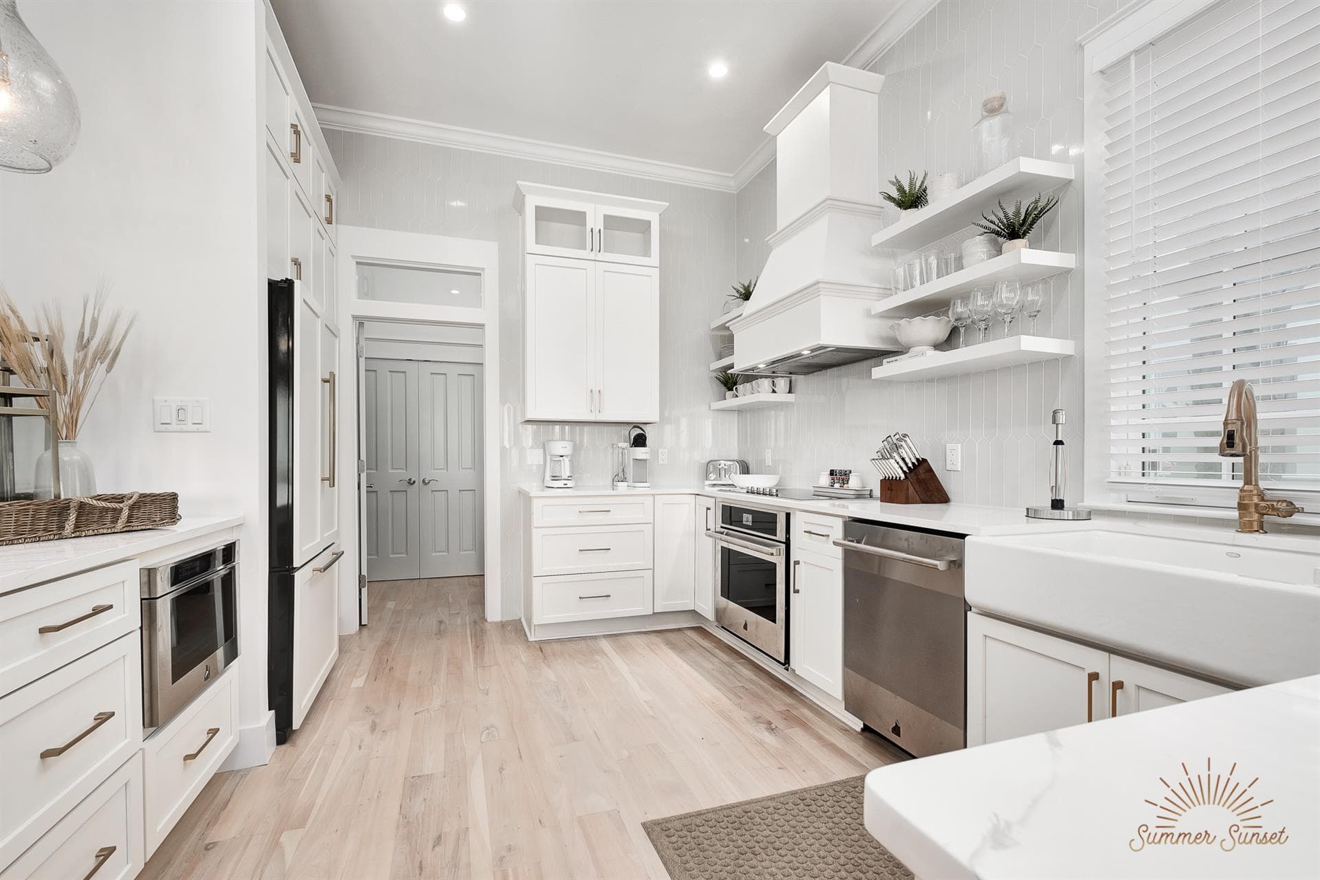 Summer Sunset Place - Image 10