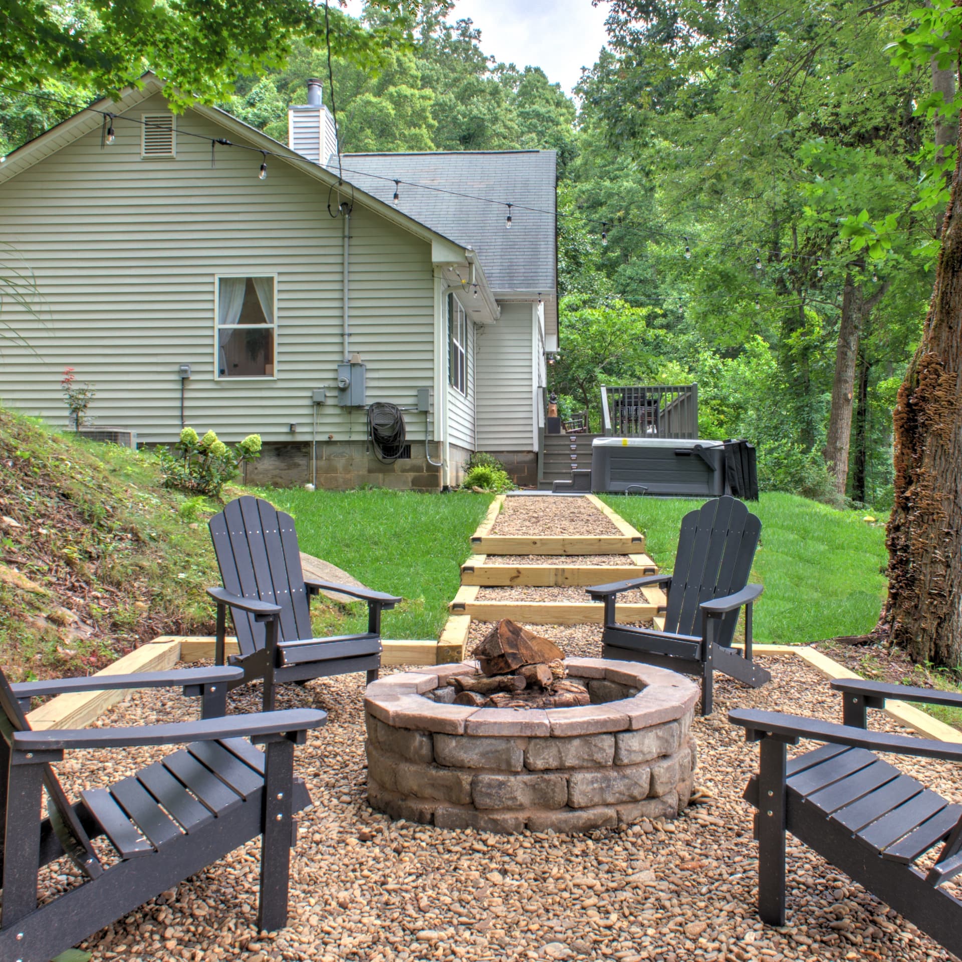 The Honeybee Hideaway