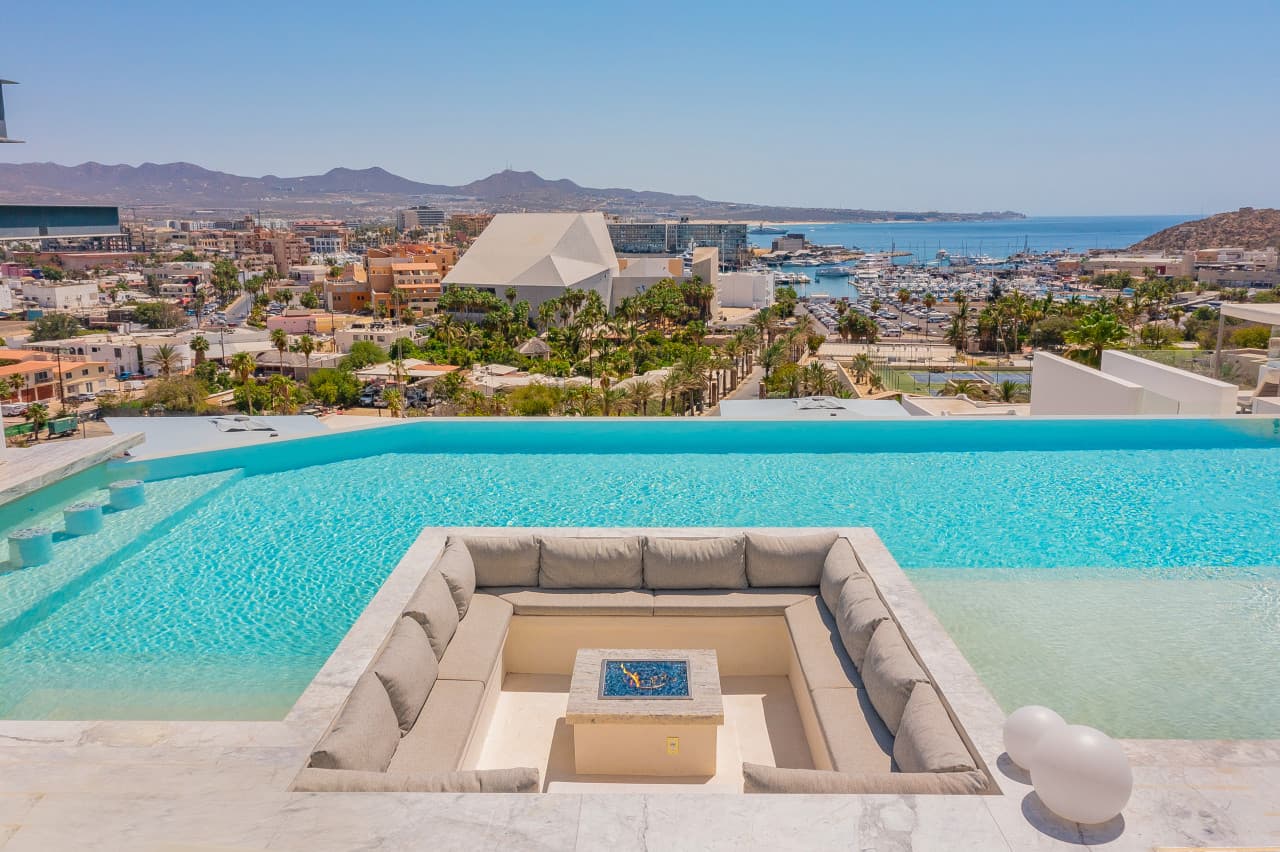 Vegas-Inspired Dream Home - Image 2