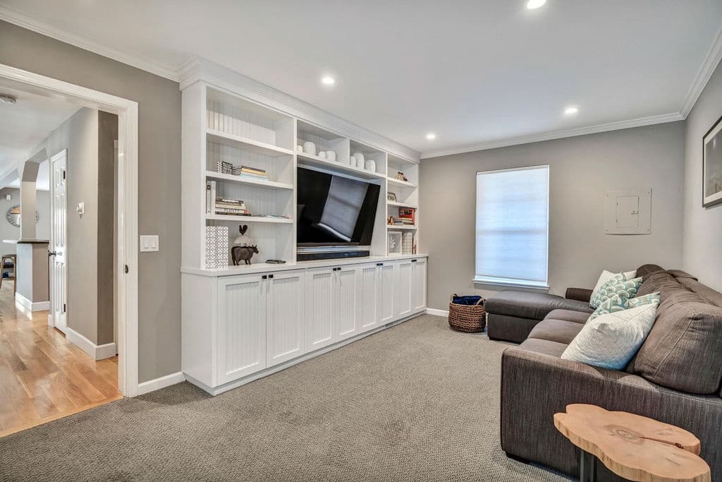 Plaza House - Image 4