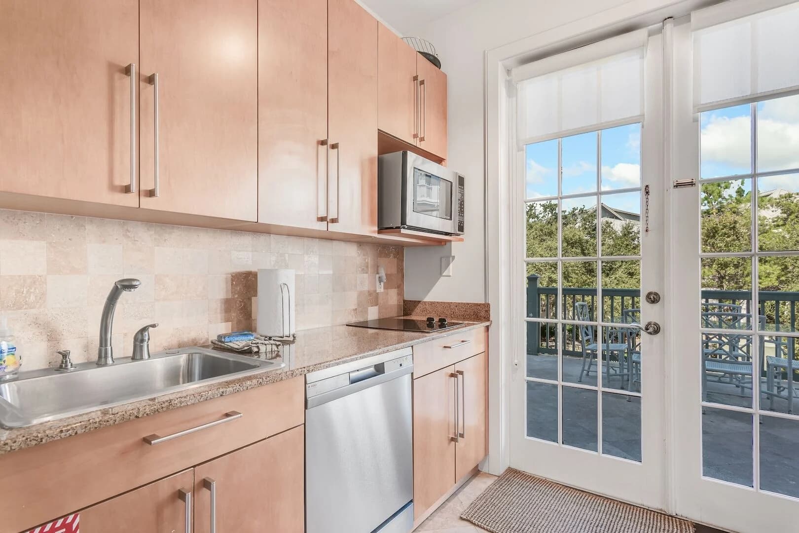 Crown Studio - Image 11