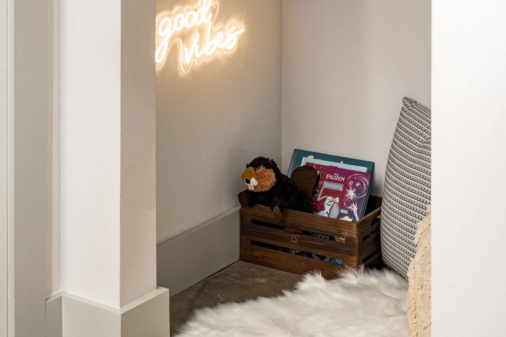 Mountain Manor - Image 56