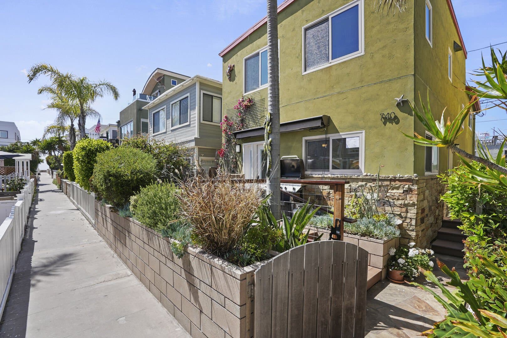 Ranch South - Image 1