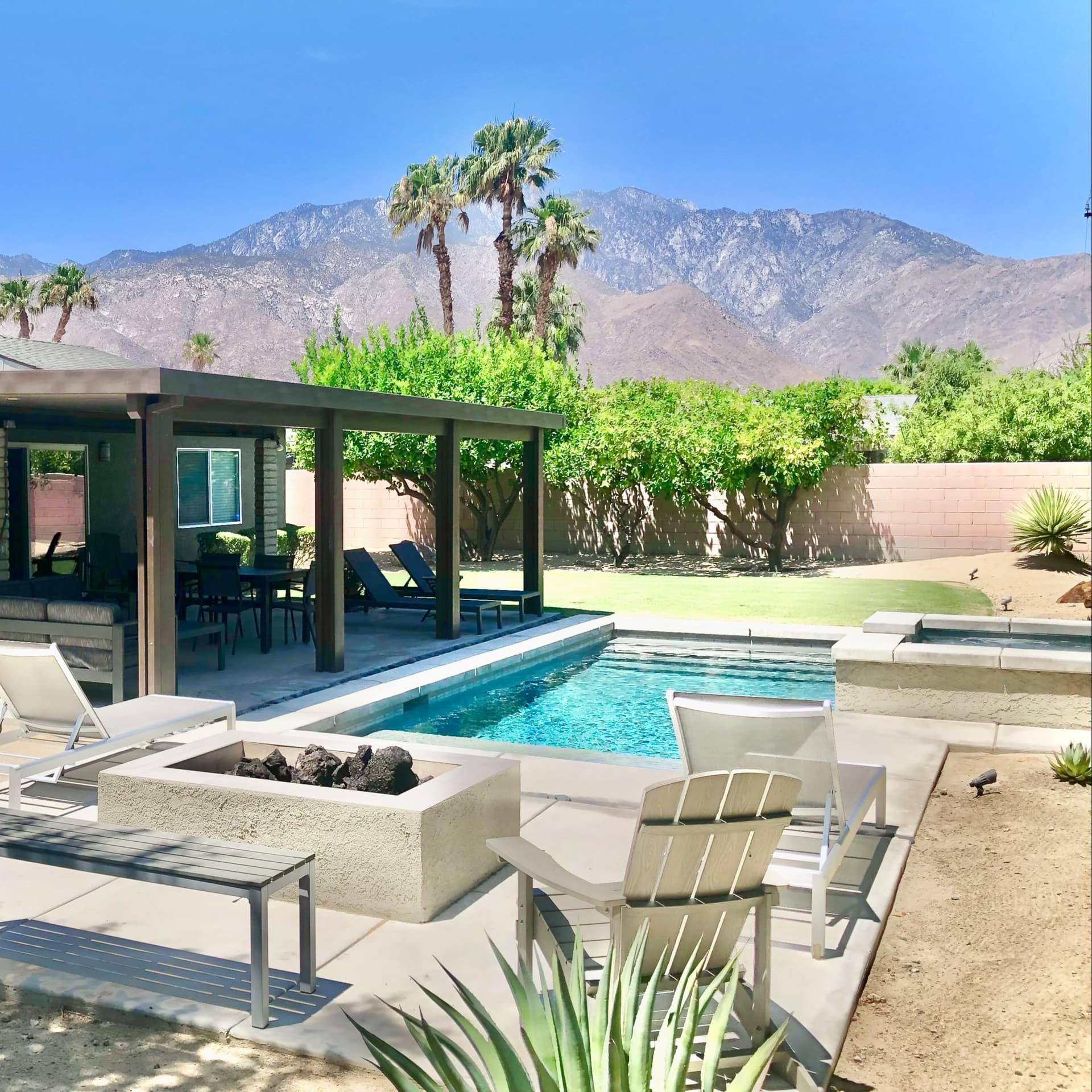 Palm Springs Modern Home - Image 1