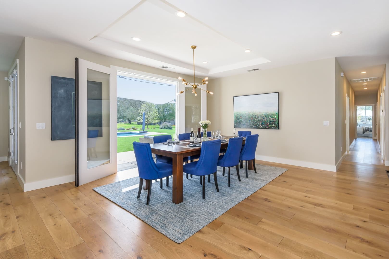 MacArthur House - Image 9