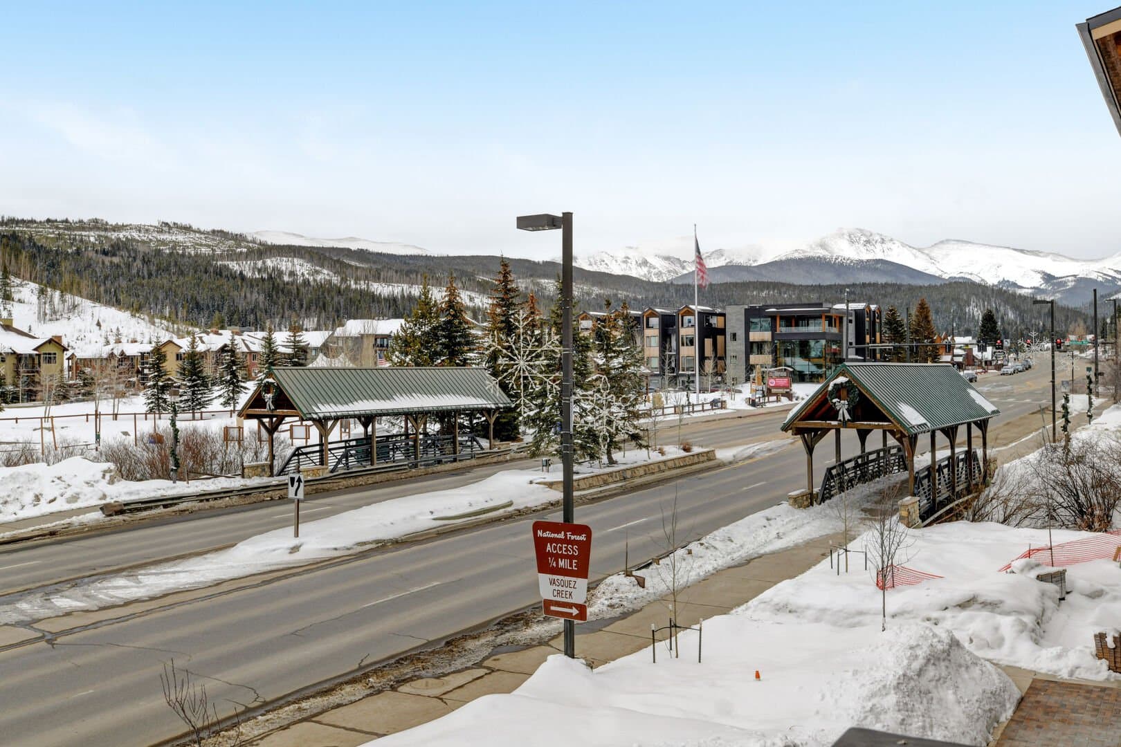 Arrow Luxury Loft #219 - Image 37