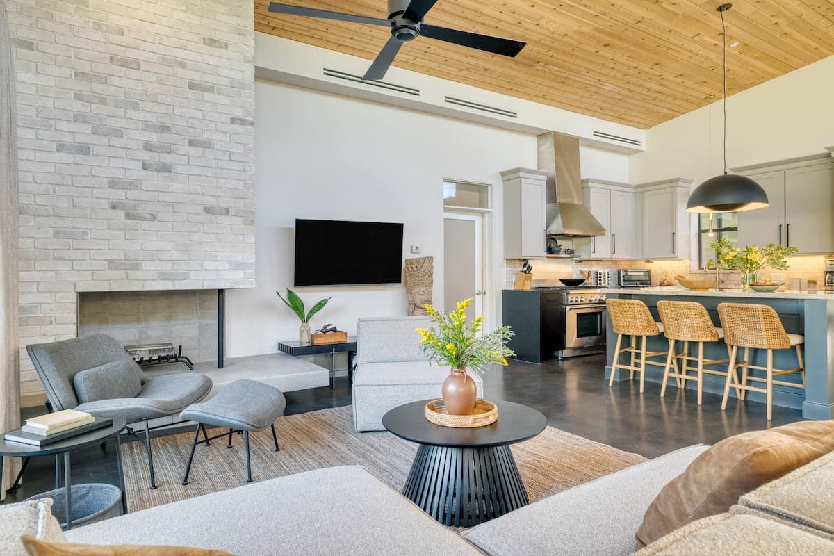 Sundrenched - Image 4