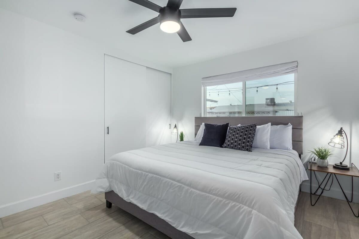 Crown Azul Retreat - Image 23