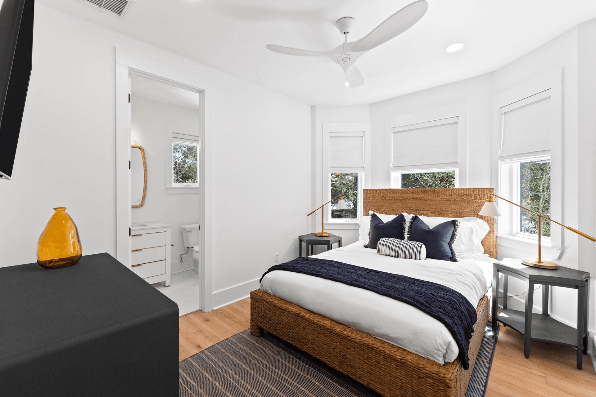 Blue Pearl - Image 36