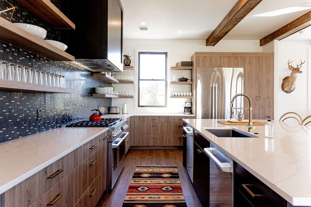 Send The Light - Image 34