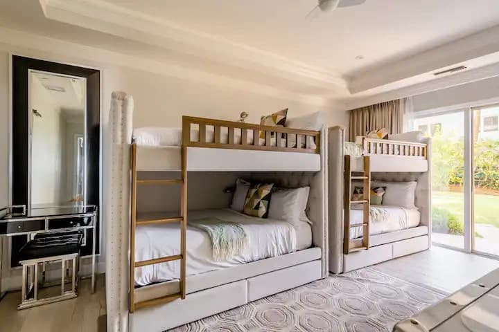 Ritz-Carlton Residence #107 - Image 14