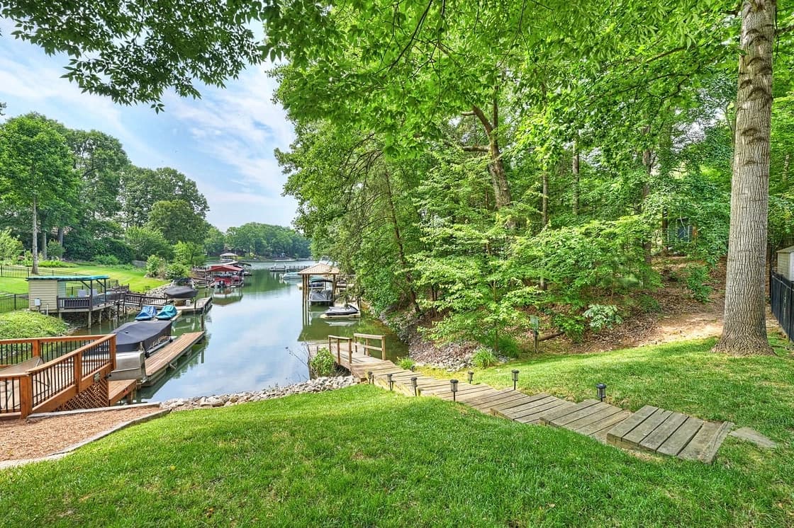 Making Waves - Image 2