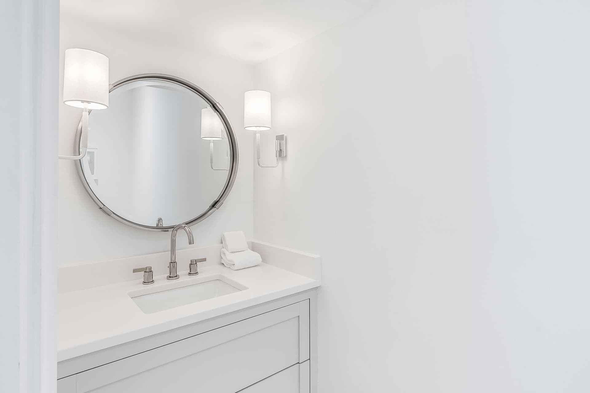 Mischievous Mermaid - Image 13