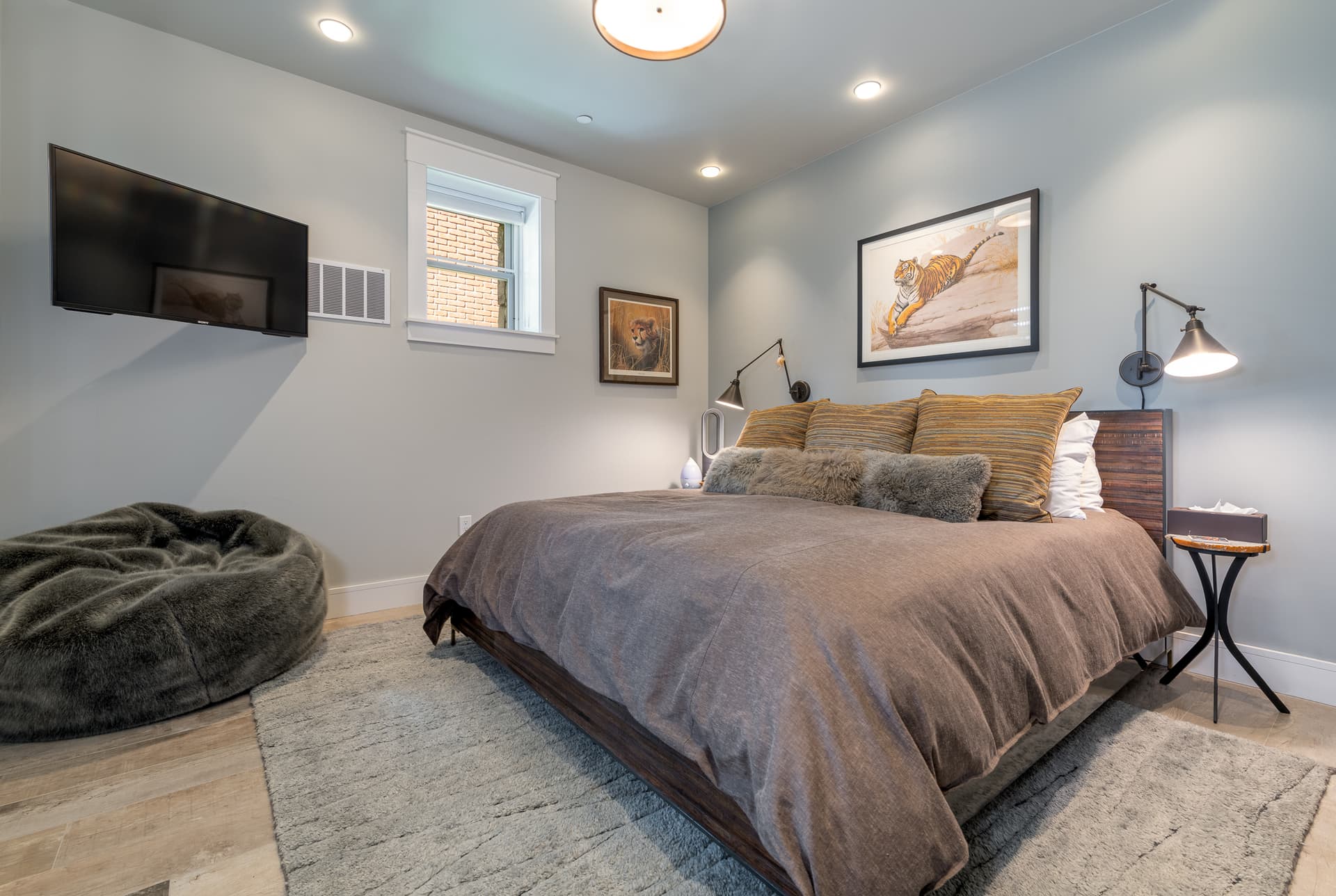 T'Ride and True on Main - Image 9