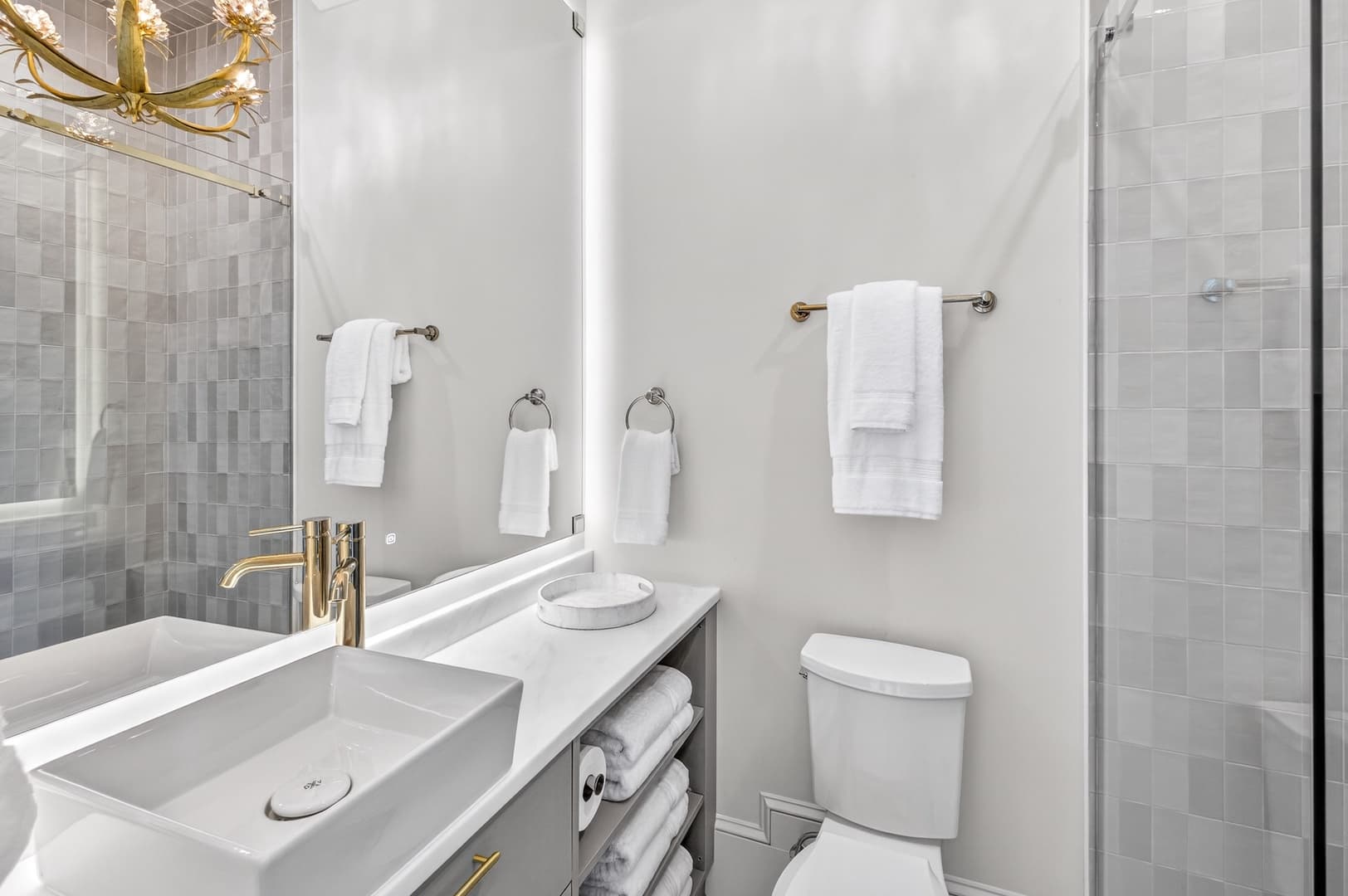 30A Tiny Bubbles - Image 69