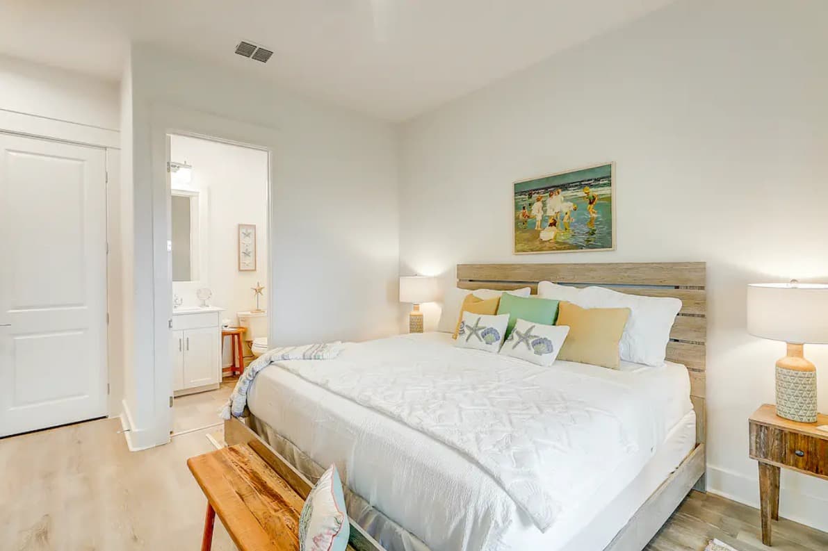 Fairway Sunsets - Image 20