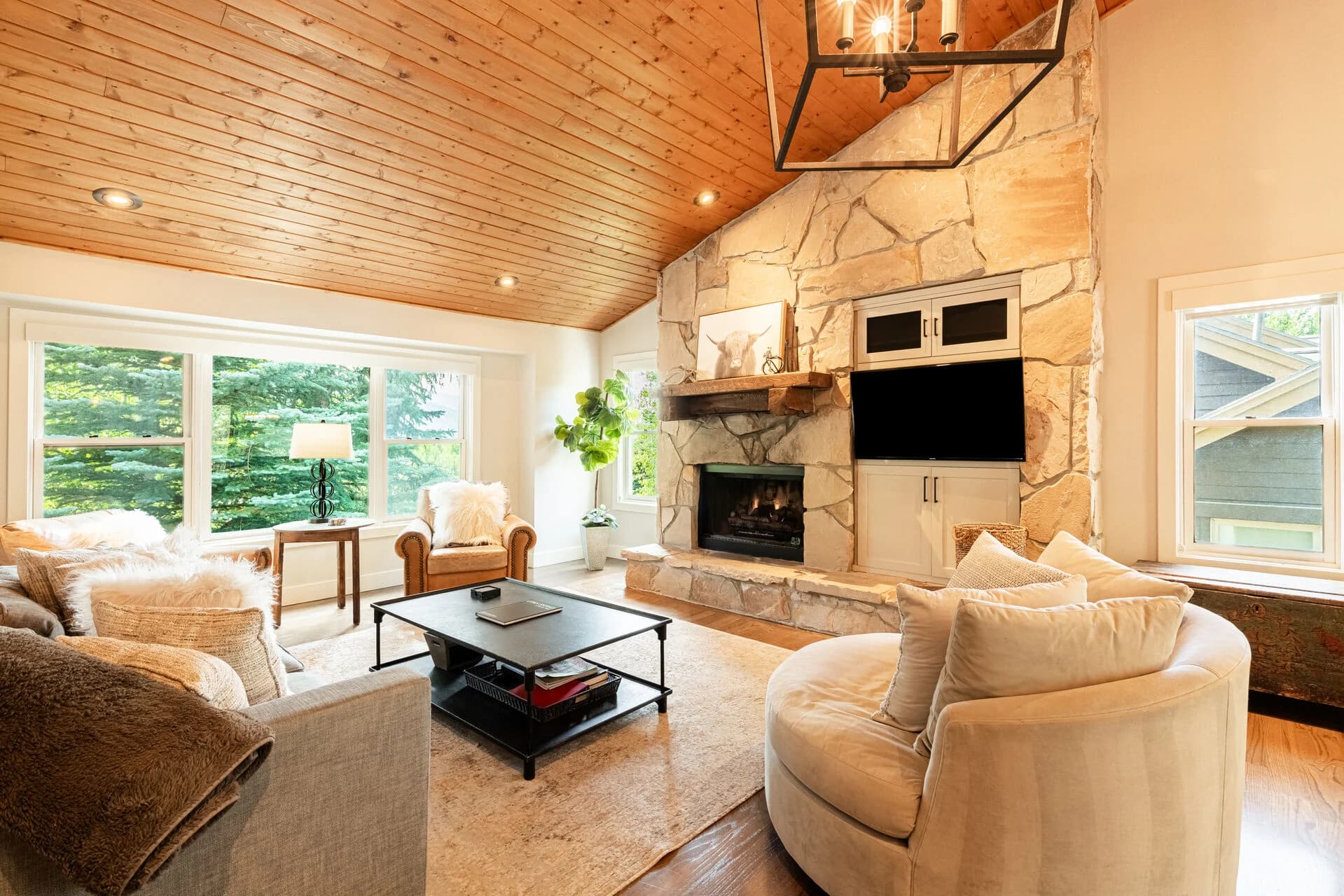 Chatham Heights - Image 1