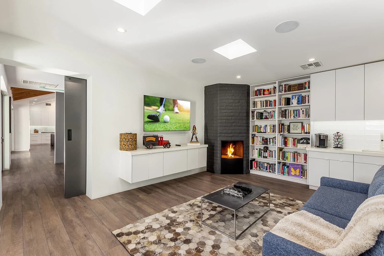 Camelback Manor - Image 78