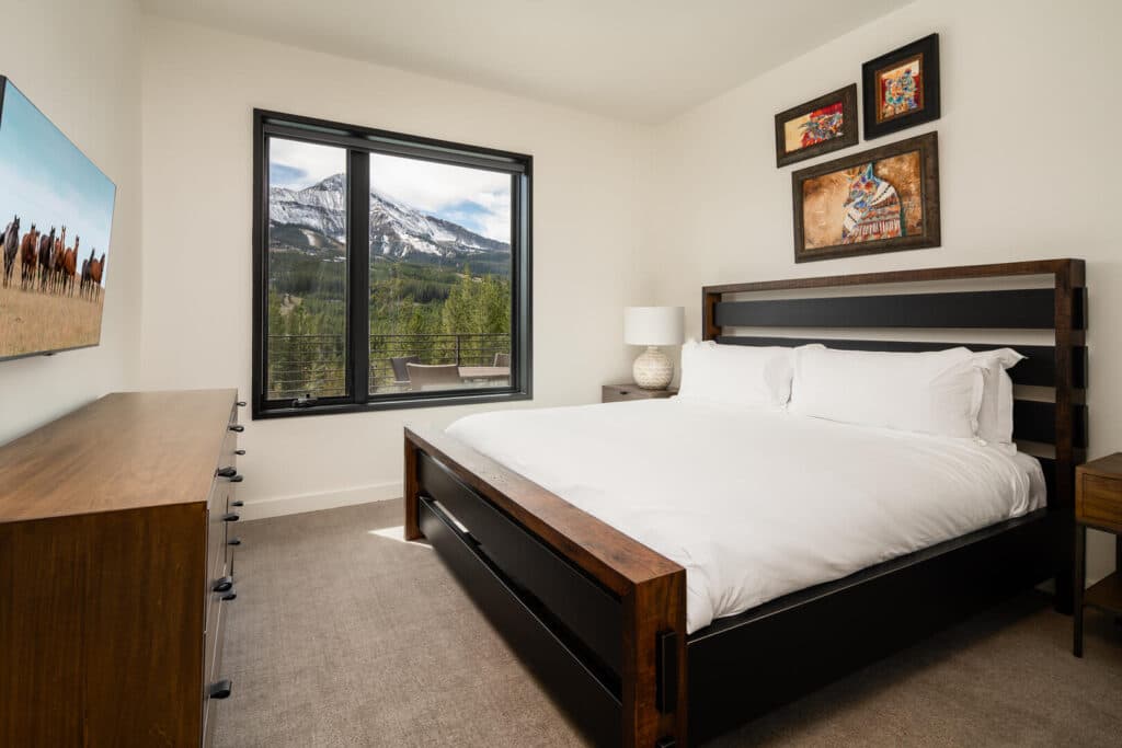 Lake Lodge #212 - Image 11