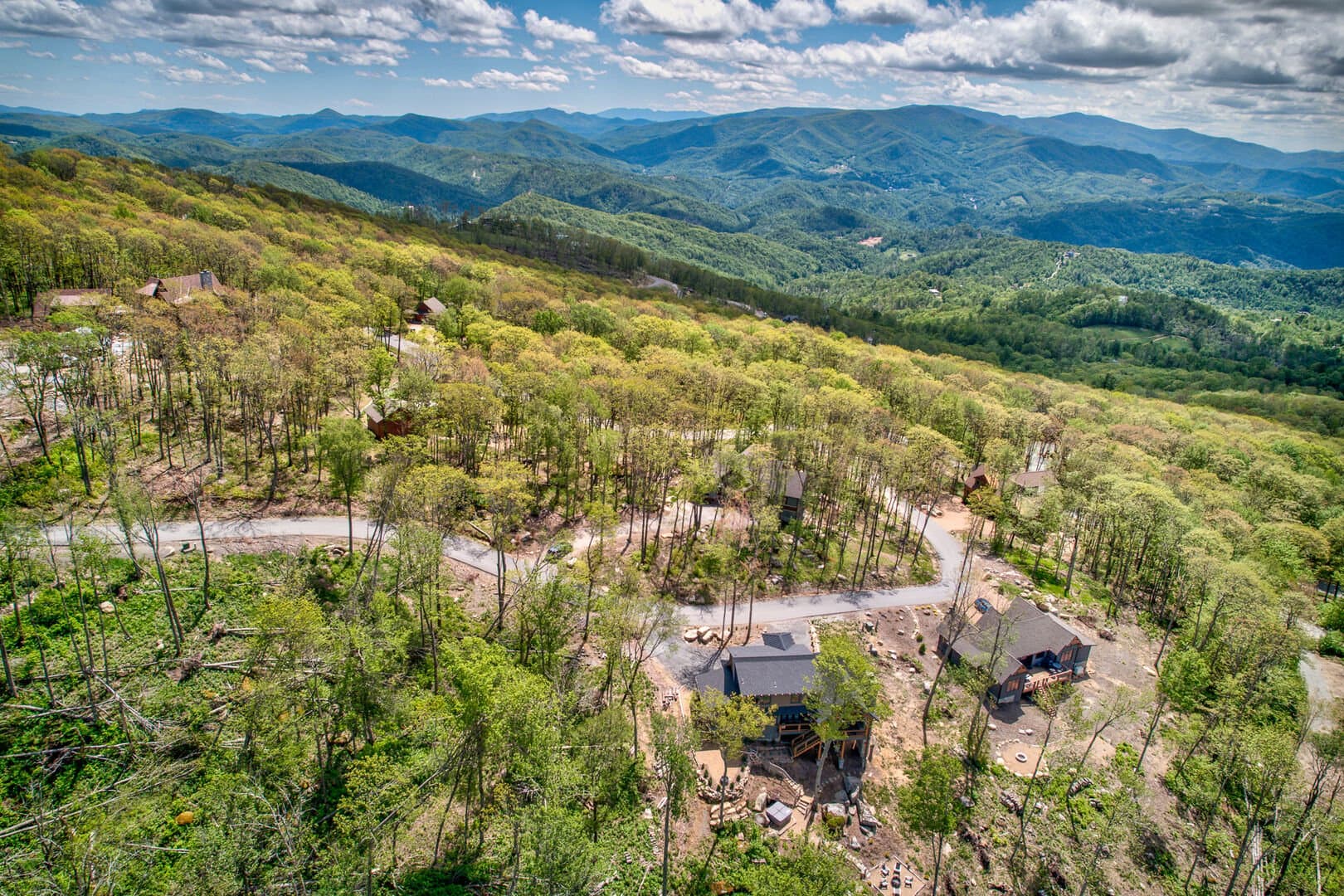 Zion House - Image 46