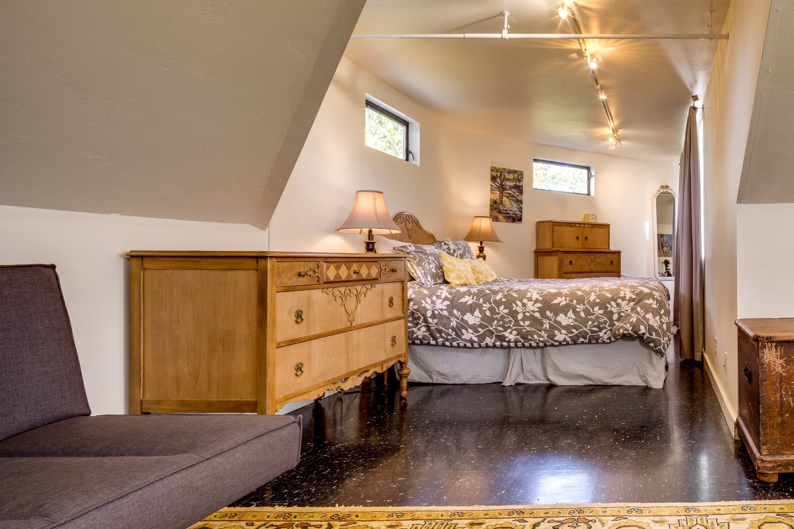 Guest House at Dalya Estate - Image 20