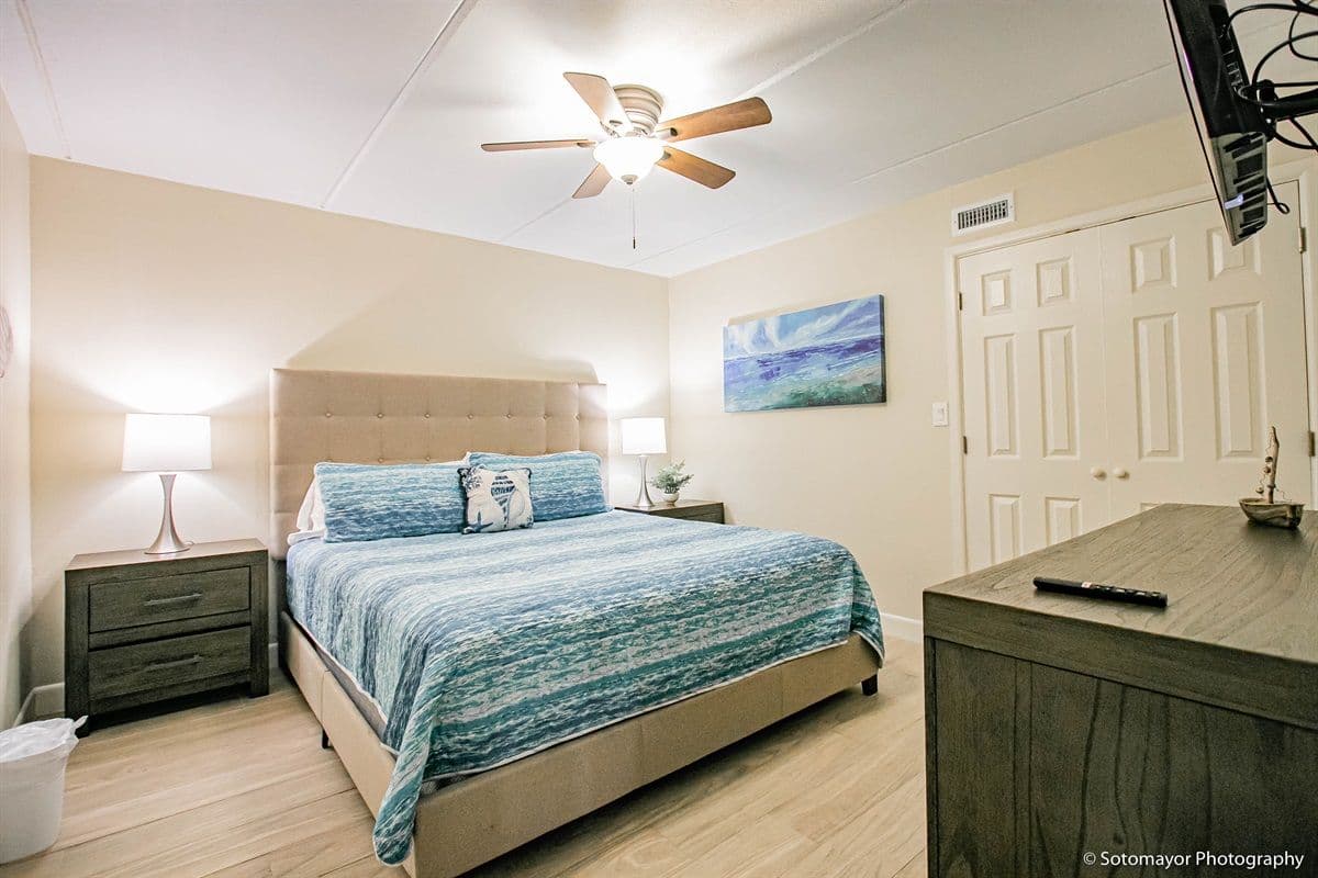 Queen Isabella Residence - Image 17