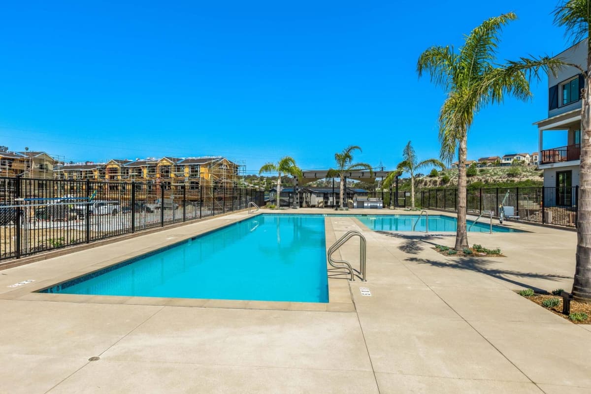 Carlsbad Contemporary Retreat - Image 2