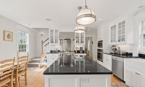 Hiawatha Manor - Image 12