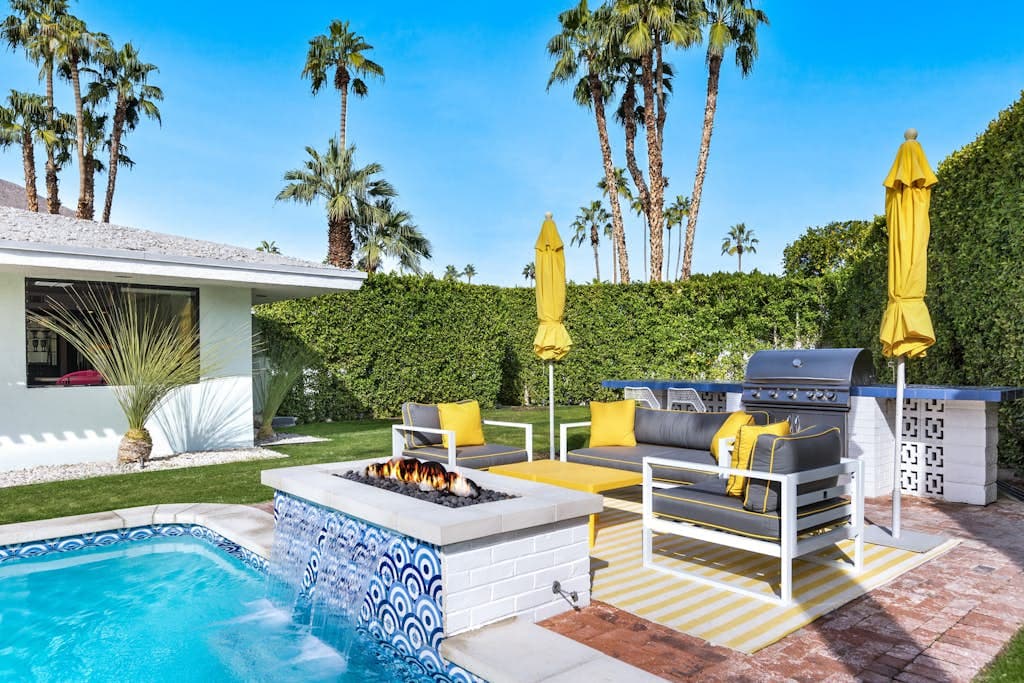 Monroe Hideaway - Image 27