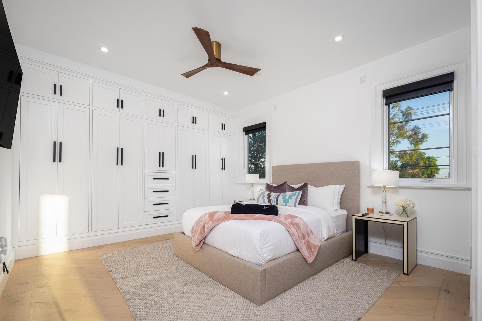 Ava Place - Image 34