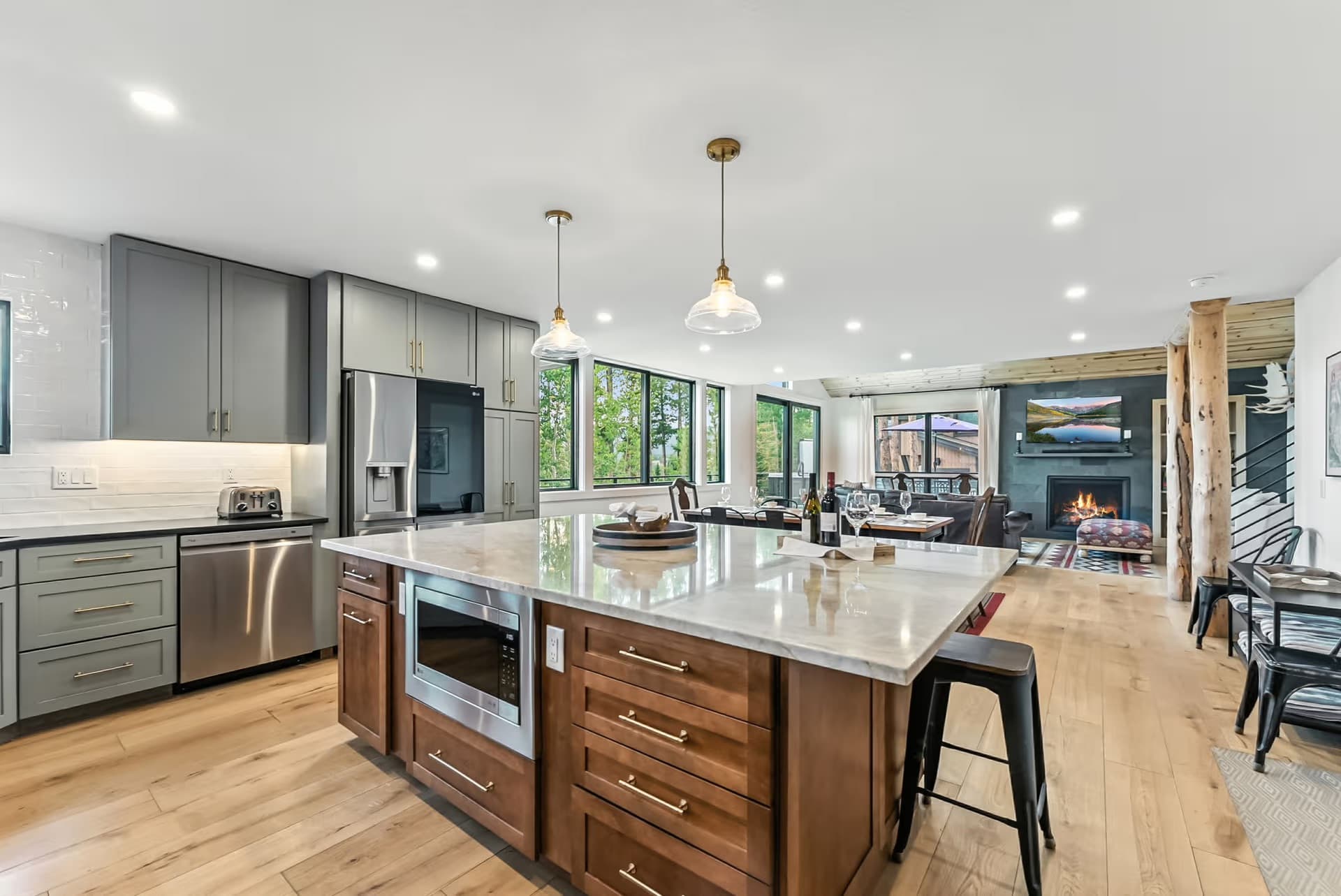 Snowbound Refuge - Image 9