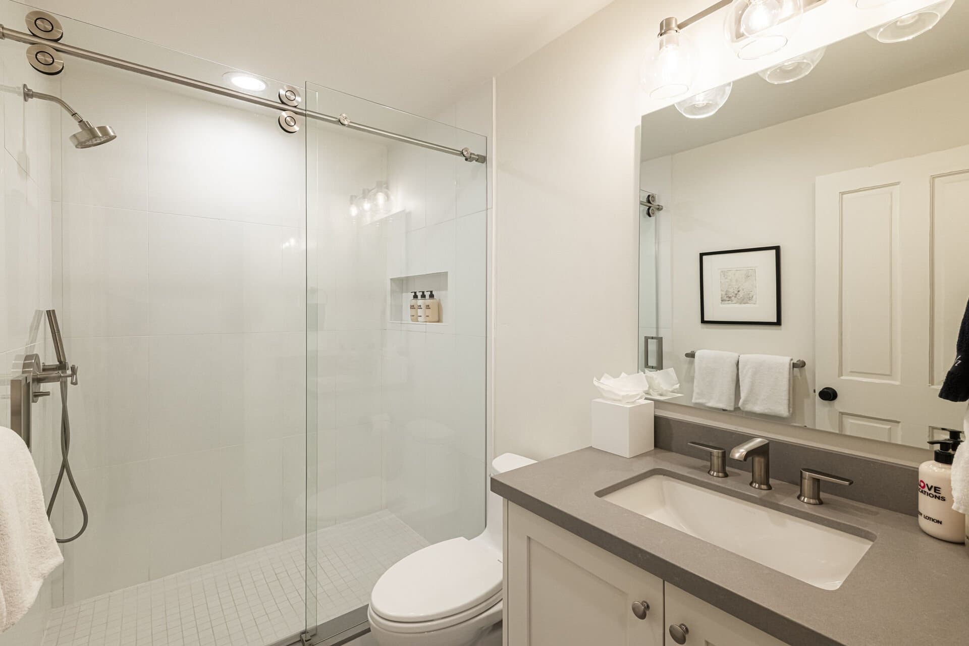 Elevation Estate - Image 36