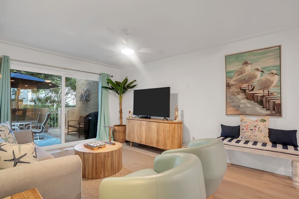 Cutter Court Villa #958 - Image 1