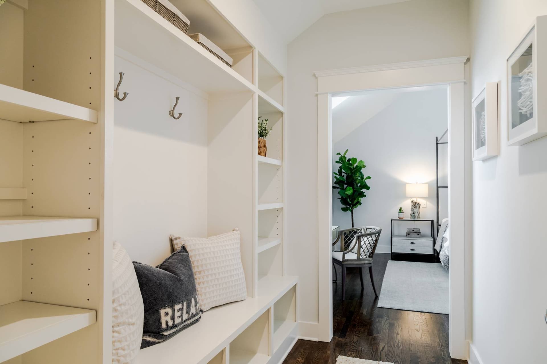 Nashville Coastal House - Image 35