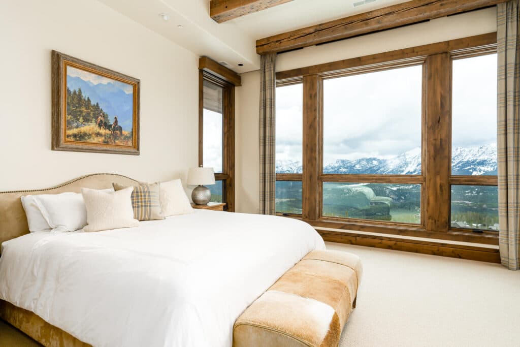 Spur Road Villa - Image 18