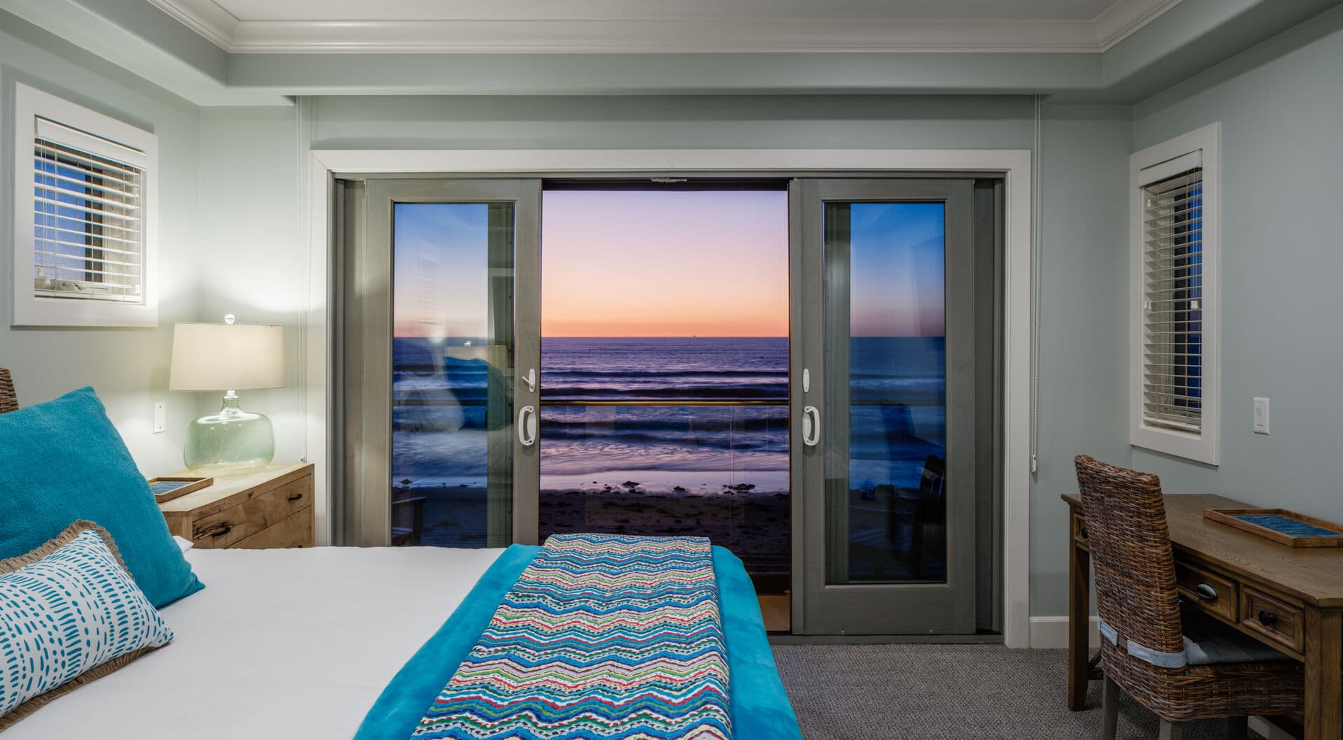 Oceanfront San Juan Penthouse - Image 6