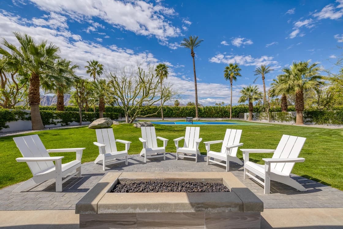 Polo Villa Halo - Image 71