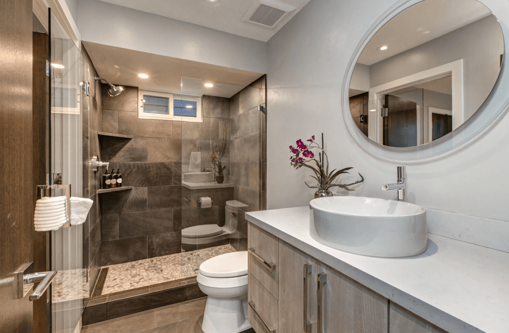 Pick 'N Shovel - Image 17