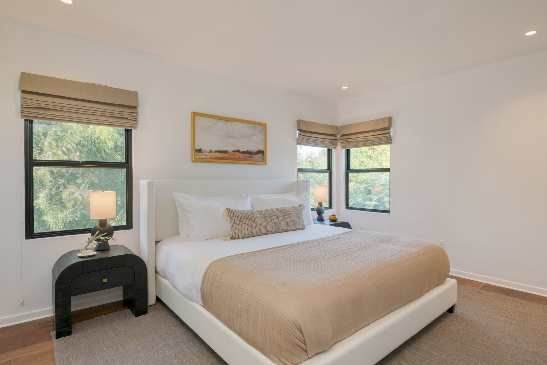 Silver Screen - Image 23