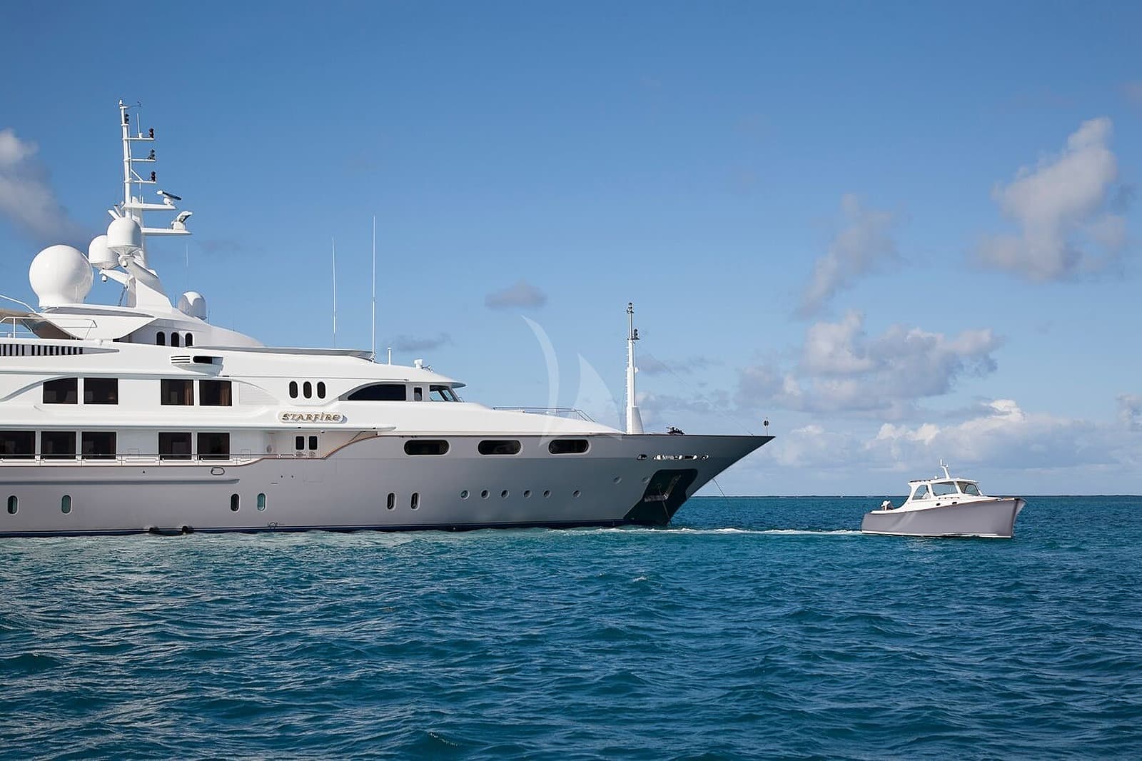 Starfire Yacht - Image 20