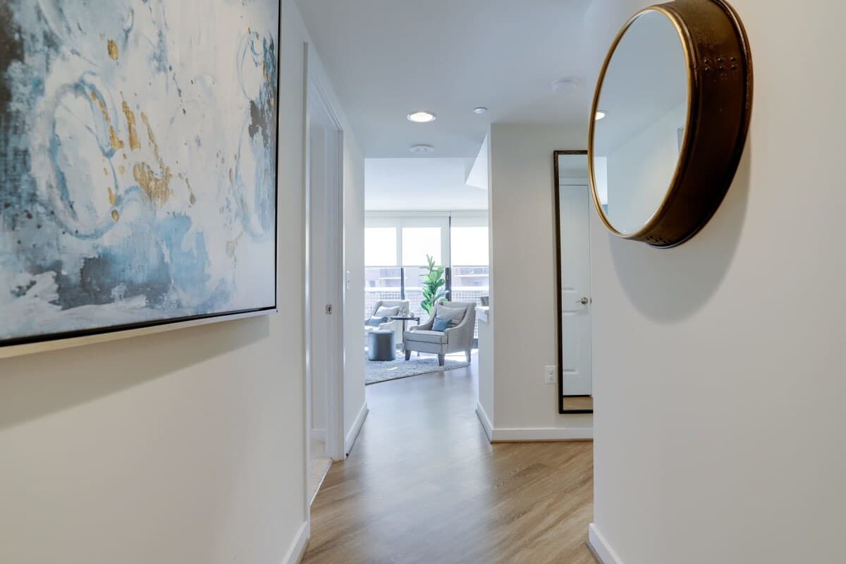 Red Brick Residence - Image 19