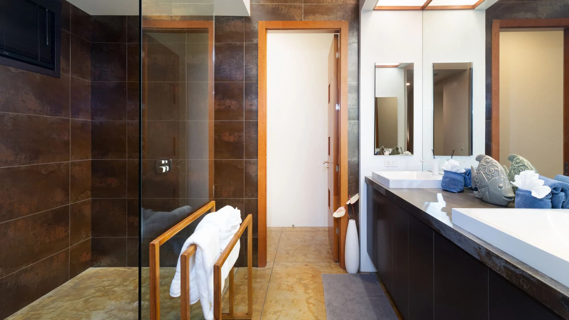 Family Tides - Image 15