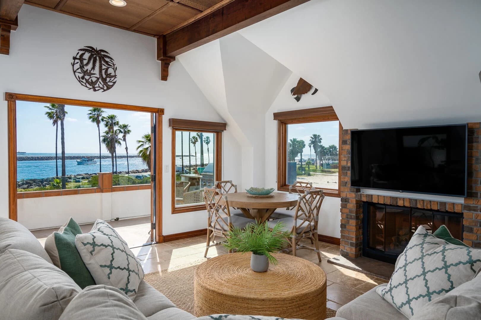 Seaside Serenity Haven - Image 7