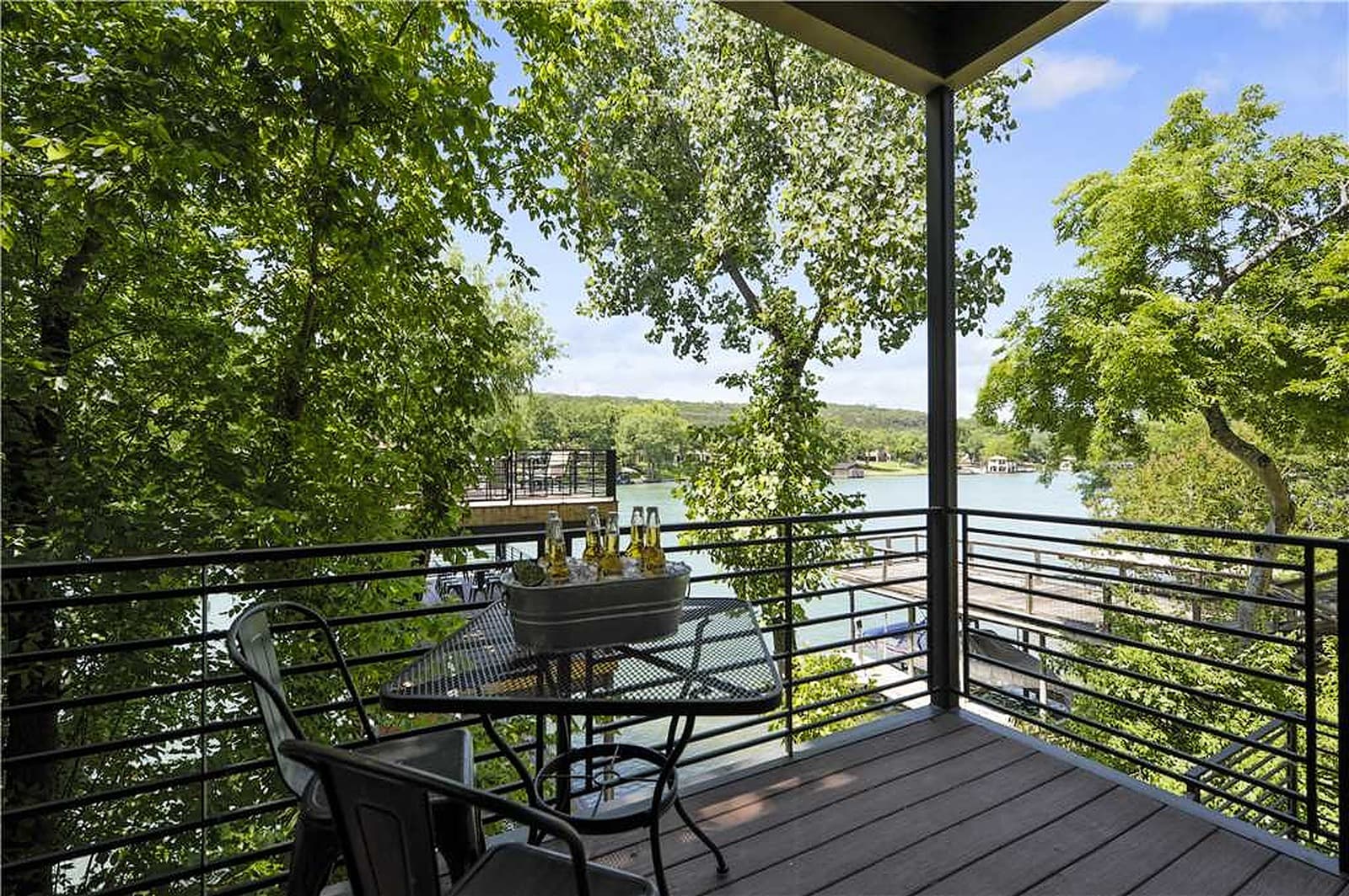Lake Austin Retreat - Image 22