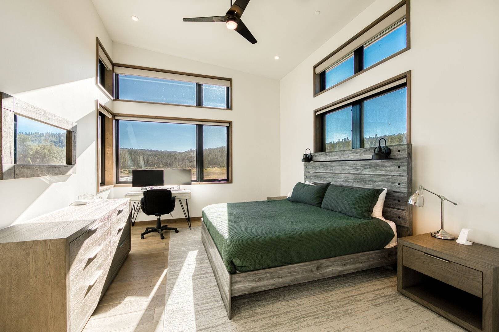 Meadowlark in Tahoe Donner - Image 10