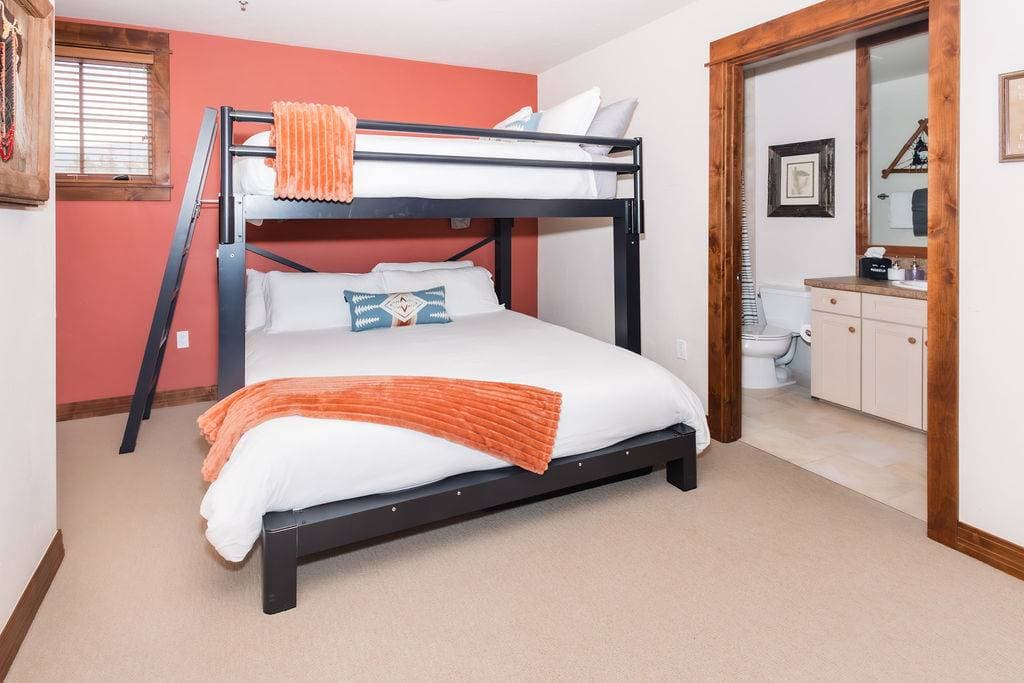 Seasons #607 - Image 38