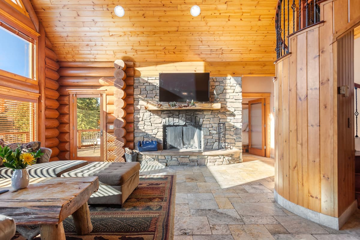 Eagle Ridge Retreat - Image 2