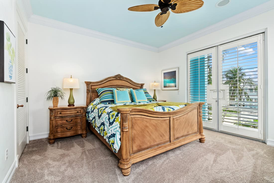 South Beach - Image 15