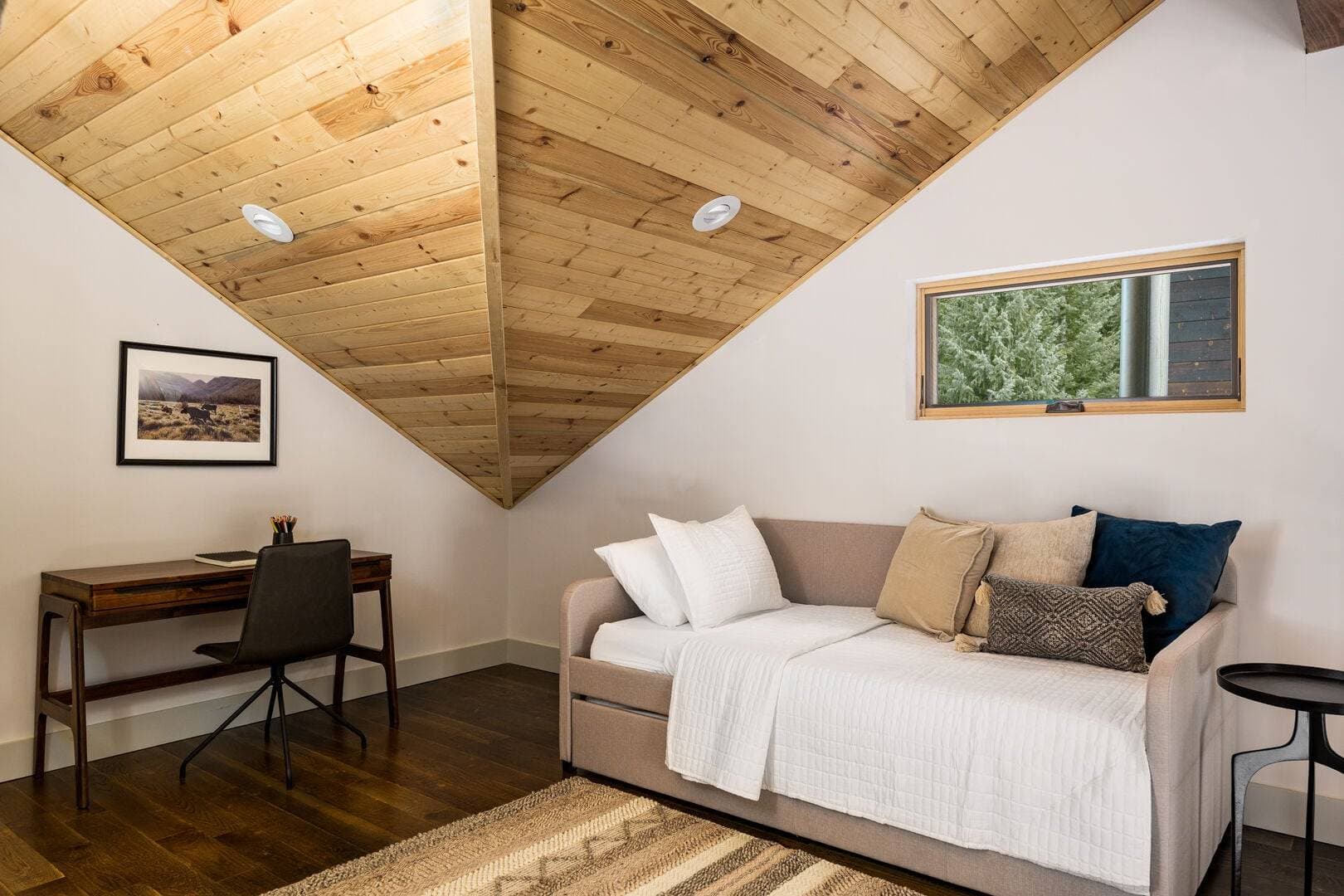 Mountain Manor - Image 41