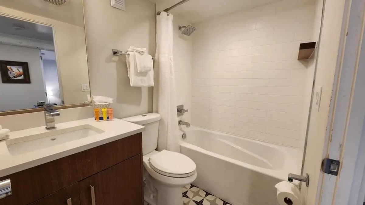 Artisan A-Frame Escape - Image 33